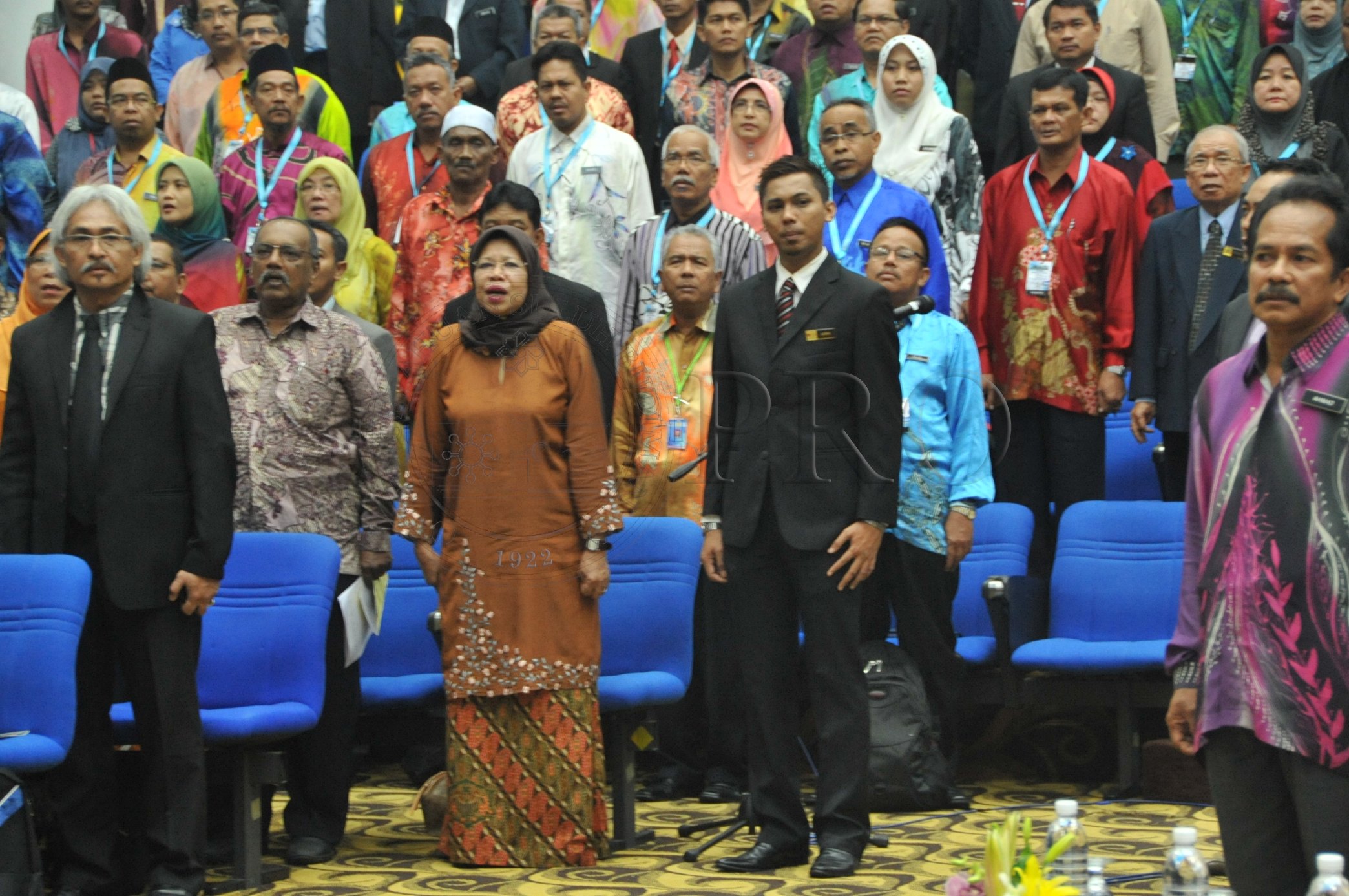 PRO 14 28 KONPEN PRO 6636